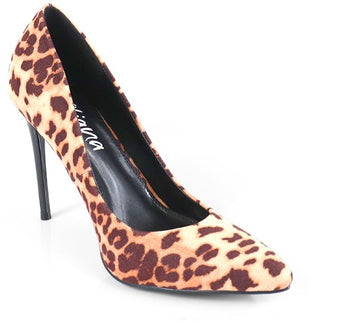 A Women's Classic Heel