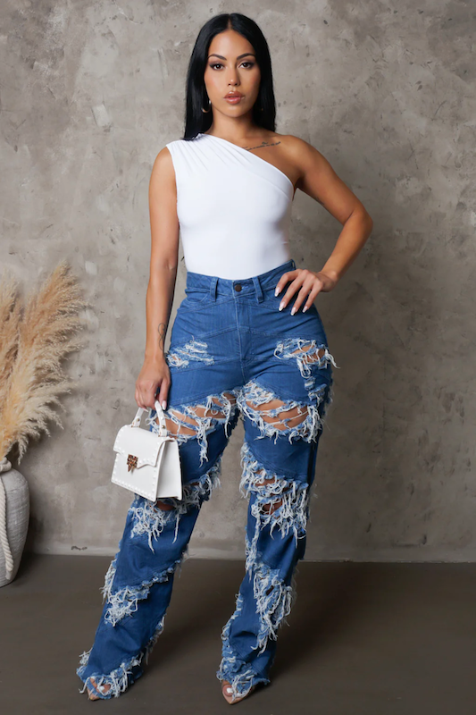 High Rise Loose Fitting Jeans with Frayed Diagonal Leg