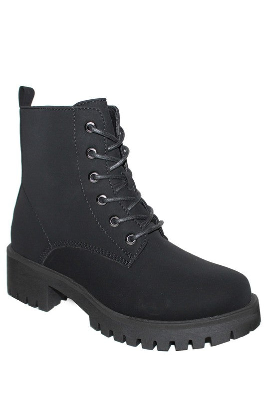 Combat Boot with Round Toe