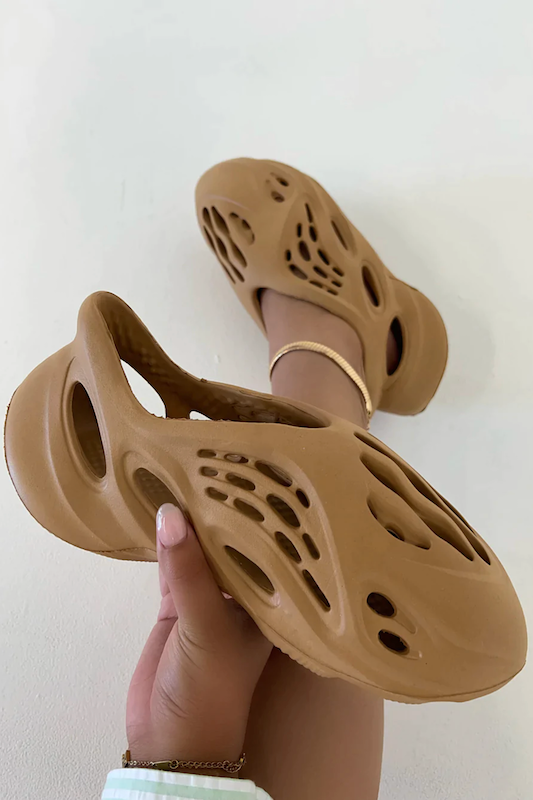 Cutout Glide Shoe